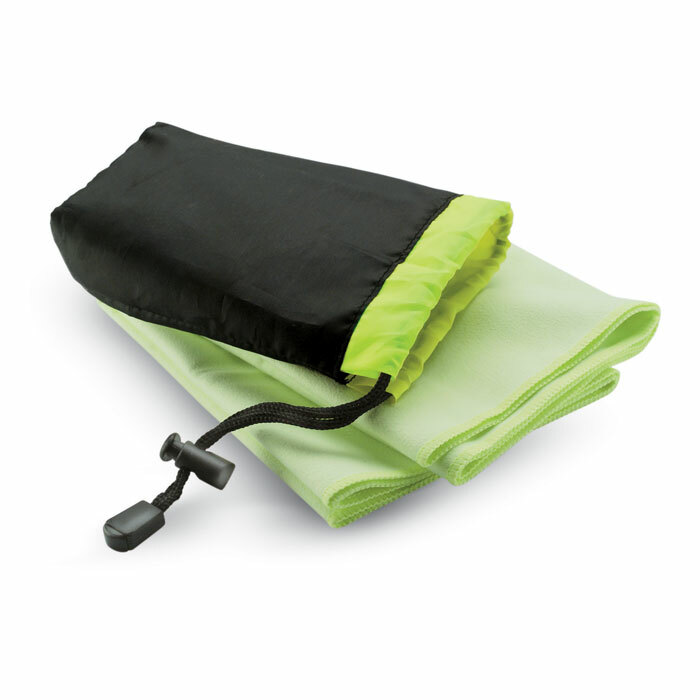 DRYE - Sport towel in nylon pouch