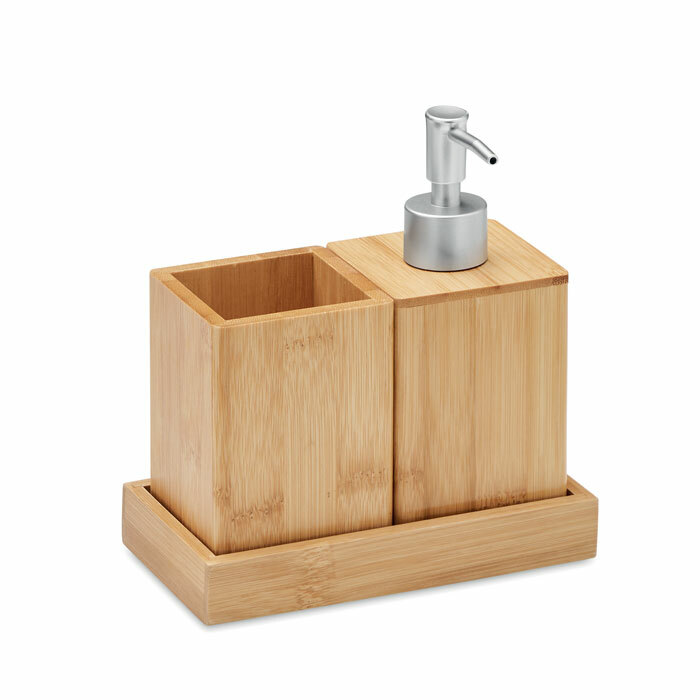 SUOMI - 3 piece bath set in bamboo